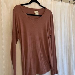 Women size Med Abercrombie top. “Soft A&F Cost” Fabric